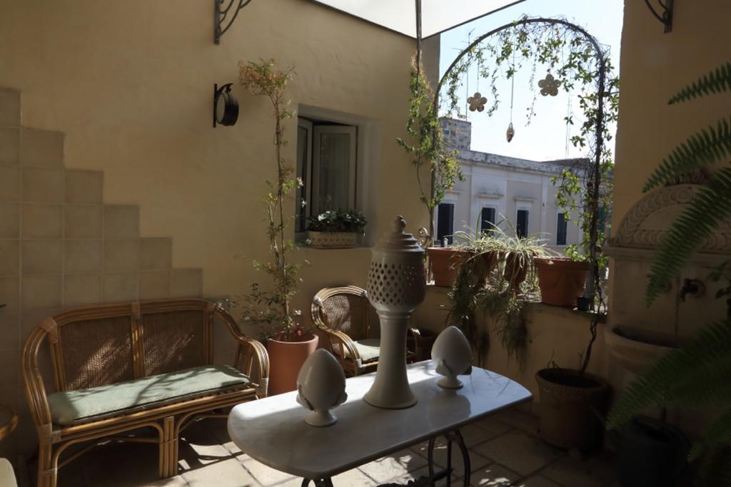 Antica Dimora Villa Della Lupa Lecce Exterior foto
